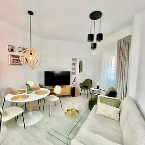  Apartamento Historical Centre! Private Terrace & Gym-near Public Parking España